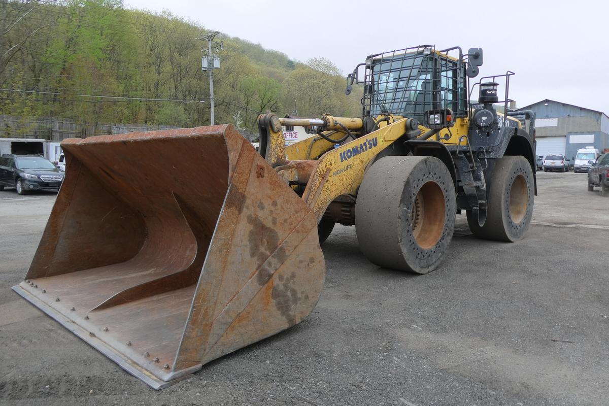 2019 Komatsu WA470-8 Tire Loader