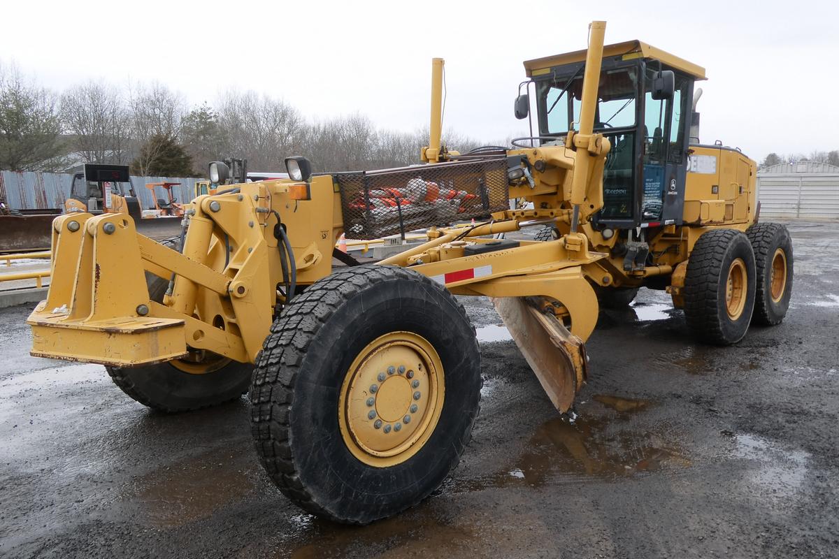 2004 John Deere 672CH Series II Motor Grader