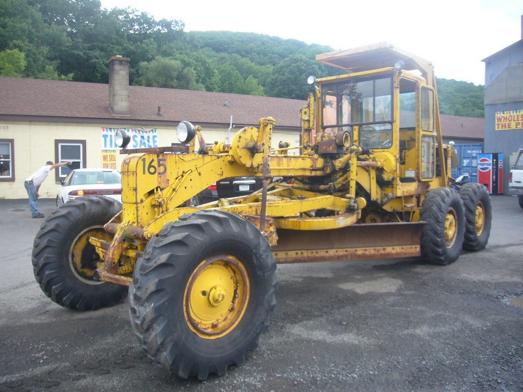 1963 Caterpillar 12E Motor Grader