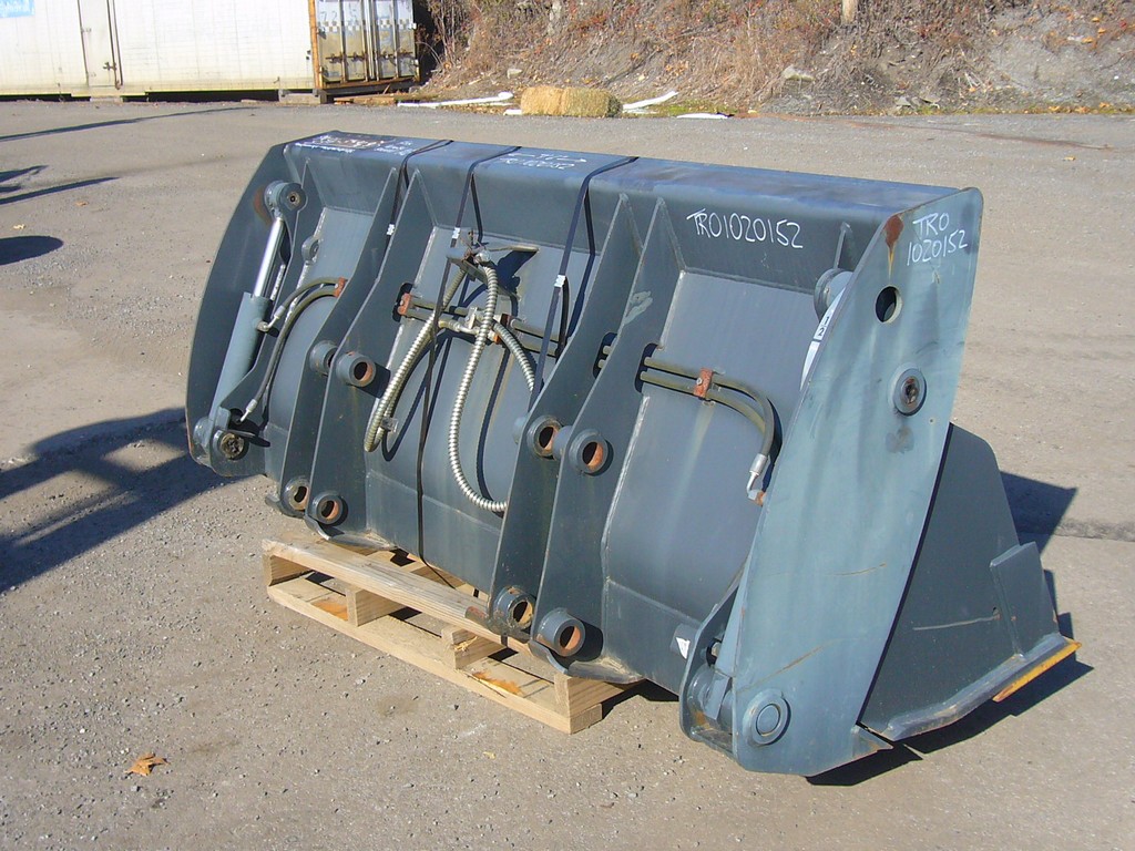 4 in 1 Bucket for sale by Arthur Trovei & Sons used equipment dealer